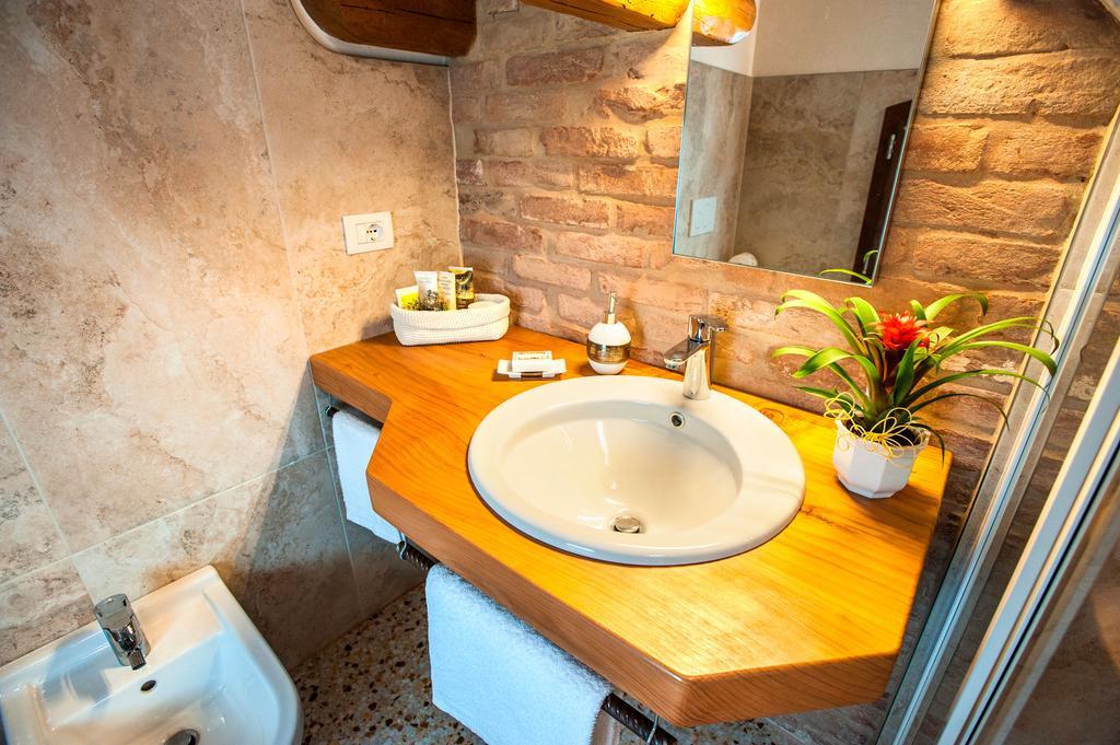 Brick House Silea Quarto foto