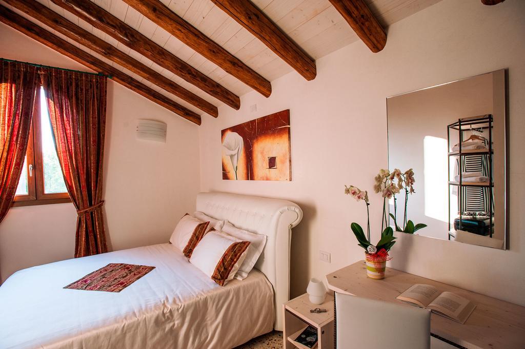 Brick House Silea Quarto foto